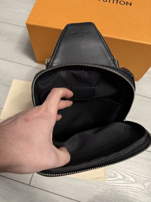 Сумка Louis Vuitton Avenue Slingbag Monogram Eclipse