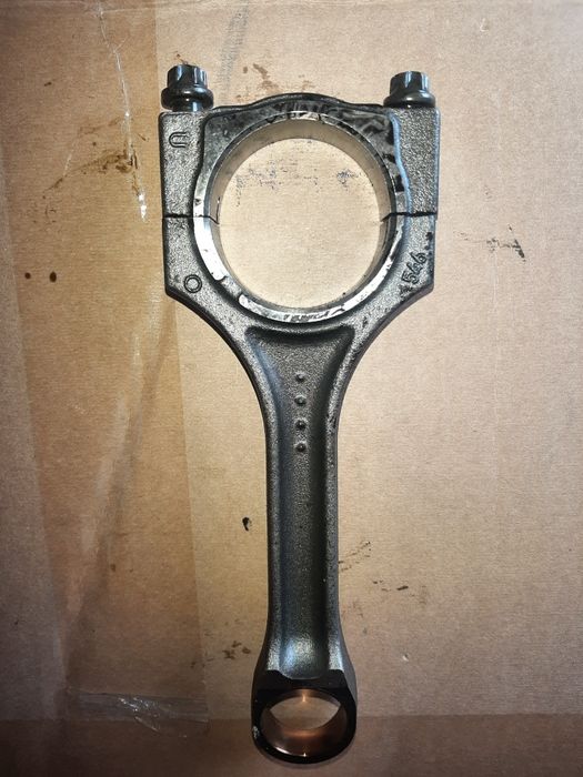 Korbowod 1.6d  n47c16a bmw