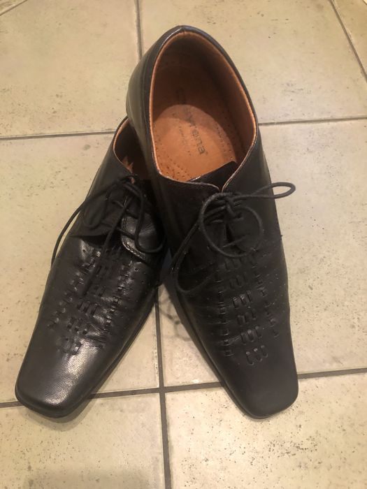 Czarne buty klasyczne Syrena do garnituru - 43