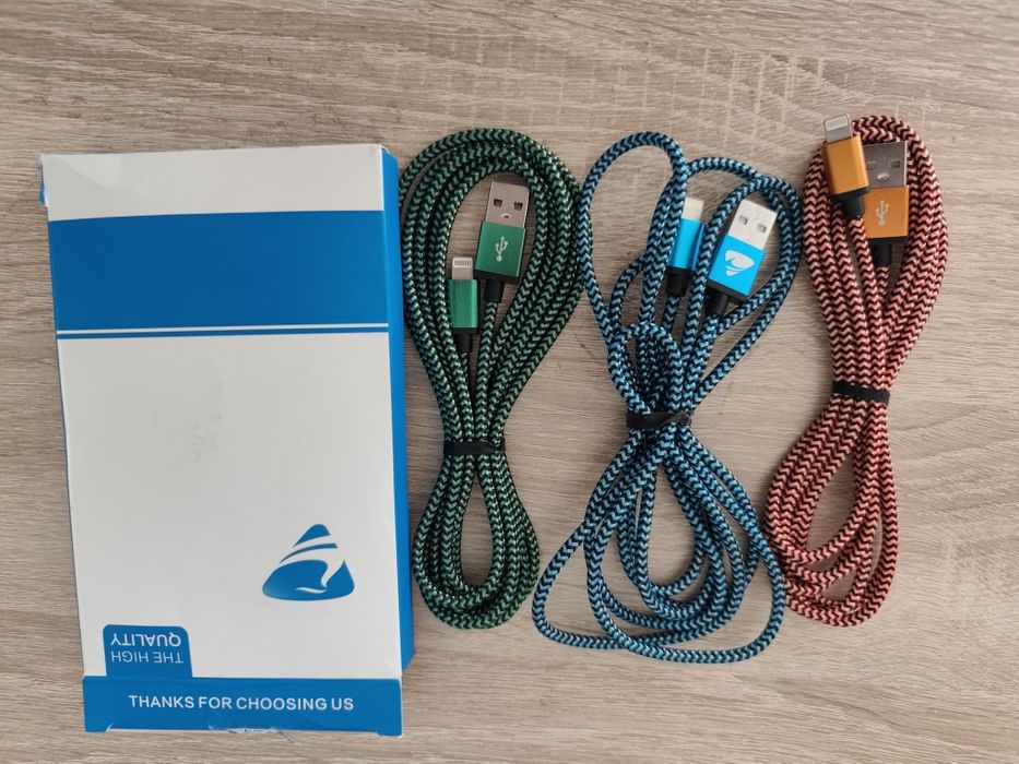 zestaw kolorowych kabli USB  nylonowym oplocie, USB-A na Lightning