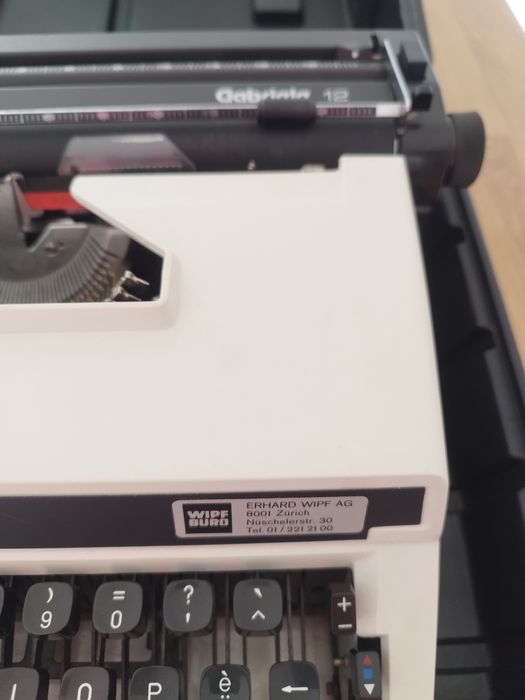 Máquina de escrever portátil