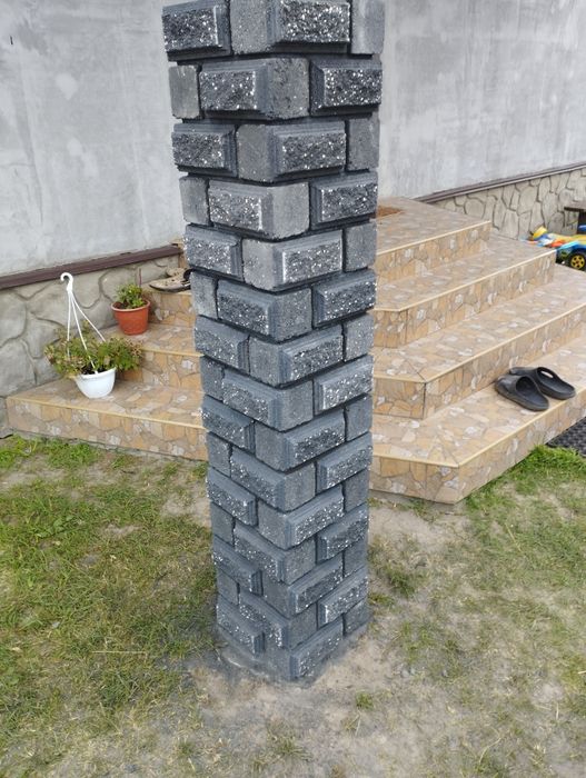 Блоки на паркан, бруківка