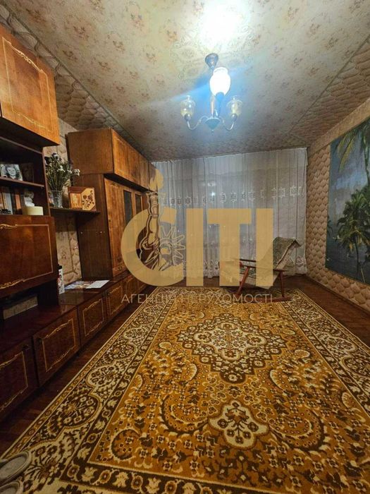 № 13961 - 3 к. квартира, Центр, Князів Острозьких, 9/9 пов., цегла