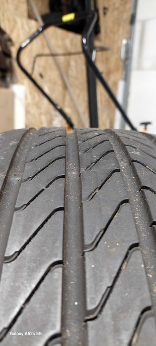 Opony Continental 215 50 17  7mm