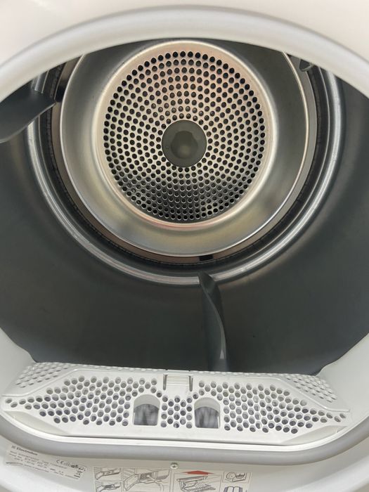 Комплект Elektrolux  пралка з сушкою