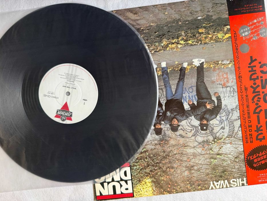 Run D.M.C. – Walk This Way Japan | L13P‑7117