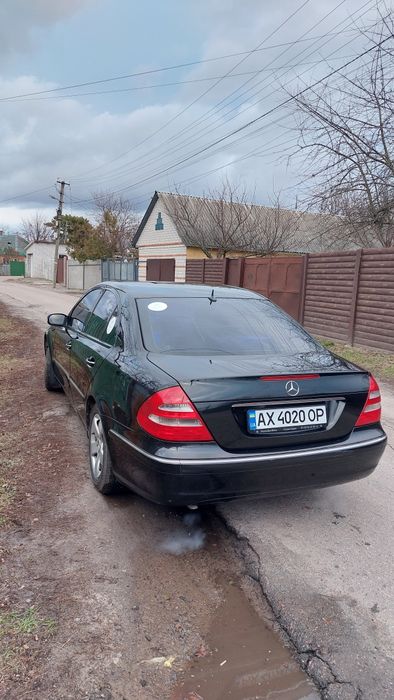 Продам мерседес 211