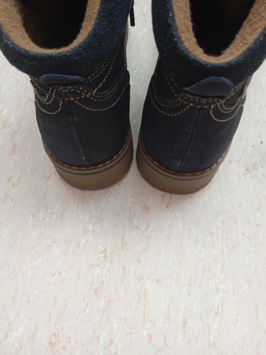 Granatowe trapery Lasocki buty za kostkę