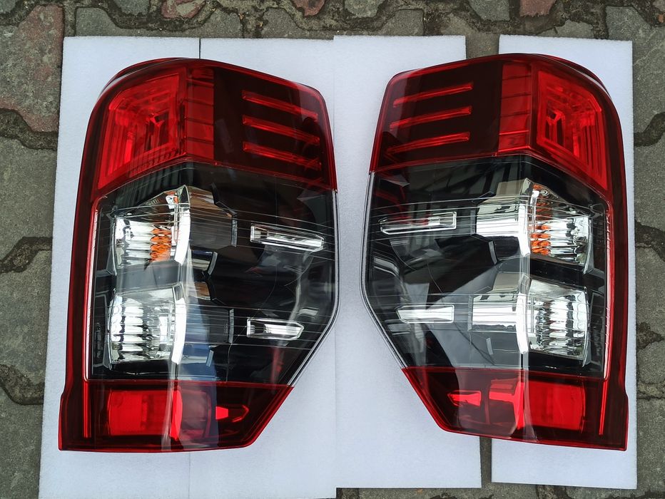 Фонарі MITSUBISHI L200 від 2019 року L/R  в наявності