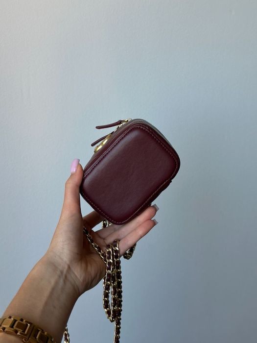 Сумка Chanel Classic Burgundy Lambskin Pearl Crush Mini Vanity Case
