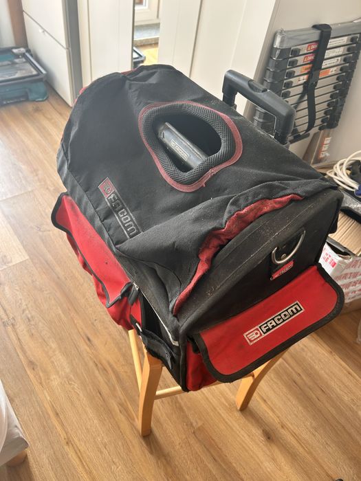 Trolley Facom com rodas