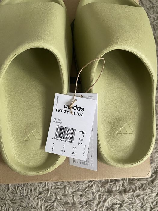 Adidias Yeezy Slide Resin