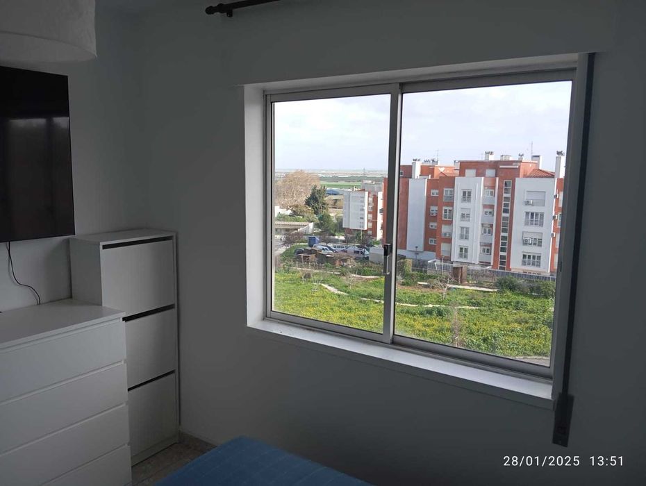Quarto em Vila Franca de Xira (POVOS)