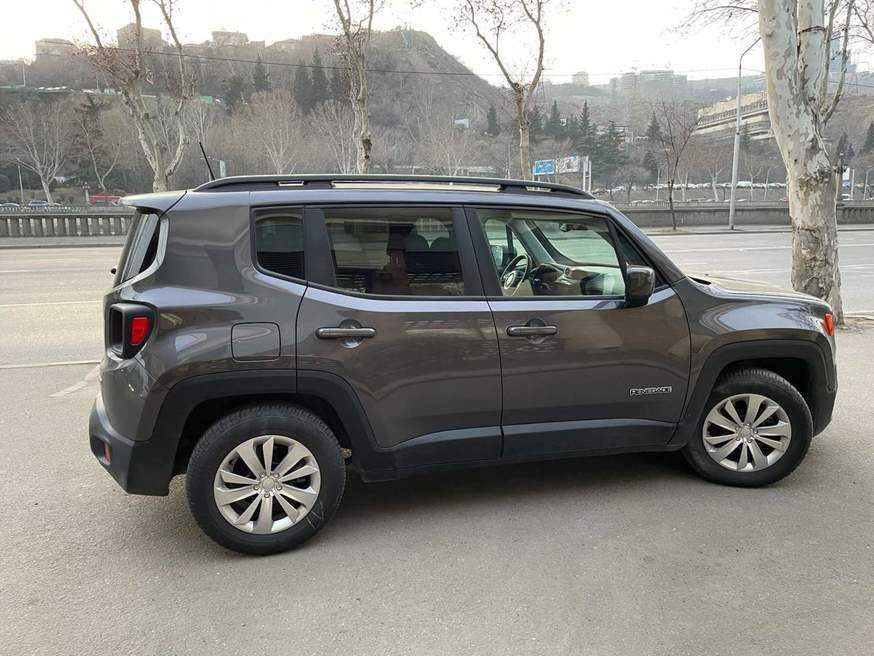 Jeep Renegade, 2018
