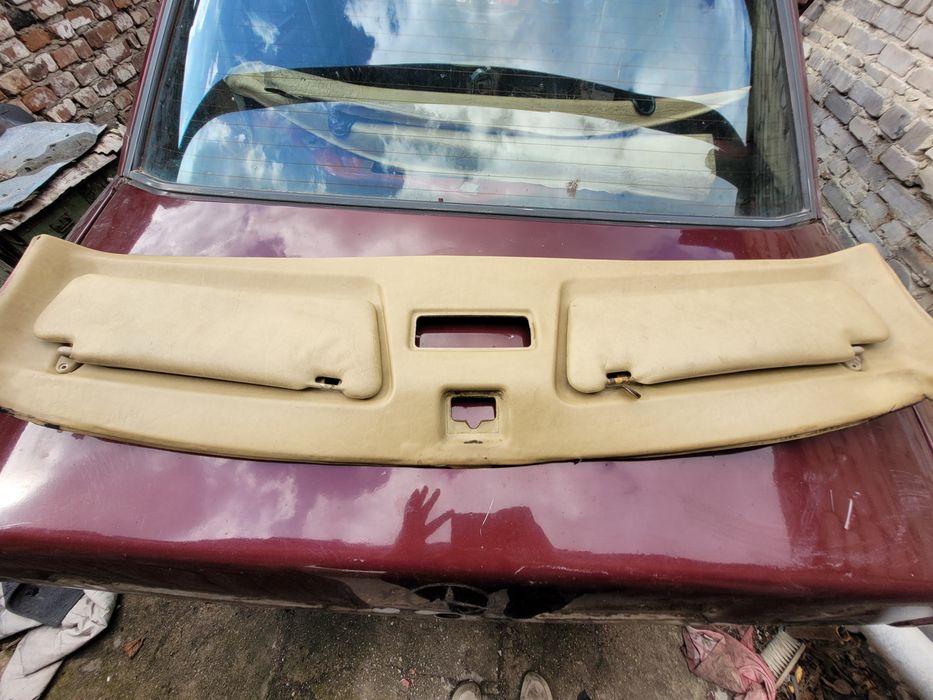 Mercedes 190 стеля