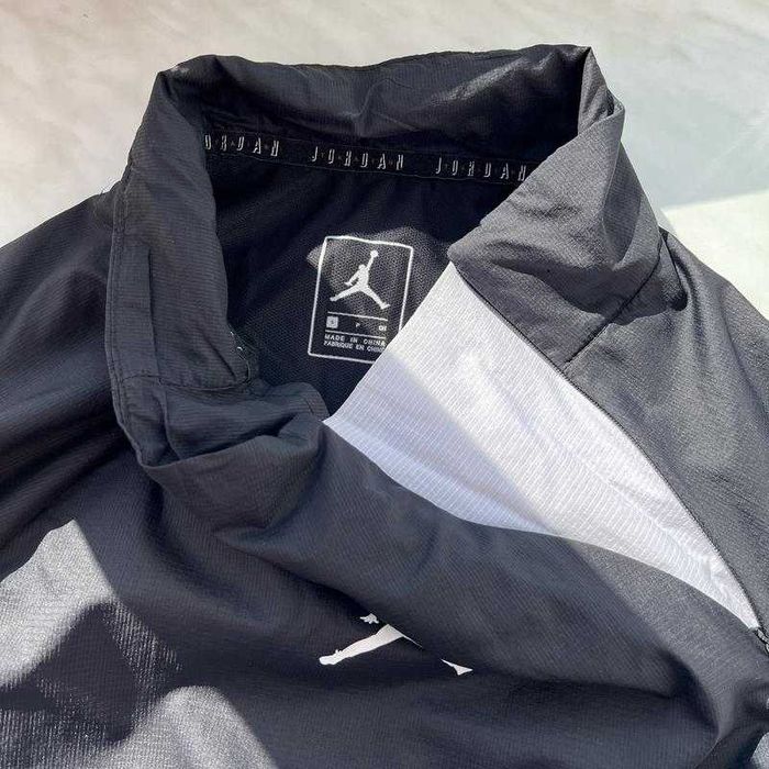 Куртка-вітрівка, nike air jordan shield 23, р.s