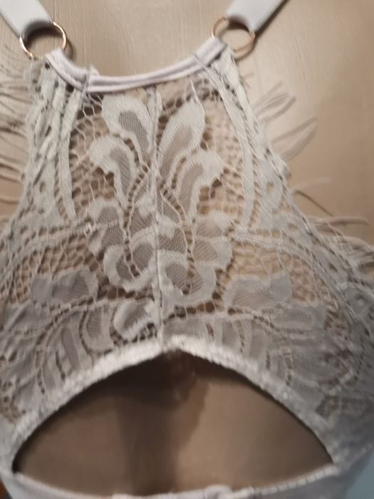 Elegancki biustonosz damski Primark rozm 75A, bokserski tył, koronka,