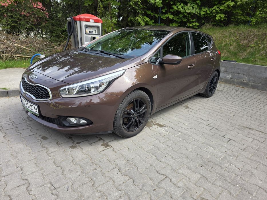 Kia ceed 2,  121 tyś.