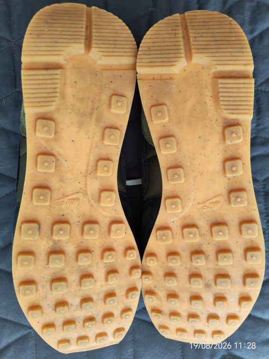 Buty sportowe NIKE 44