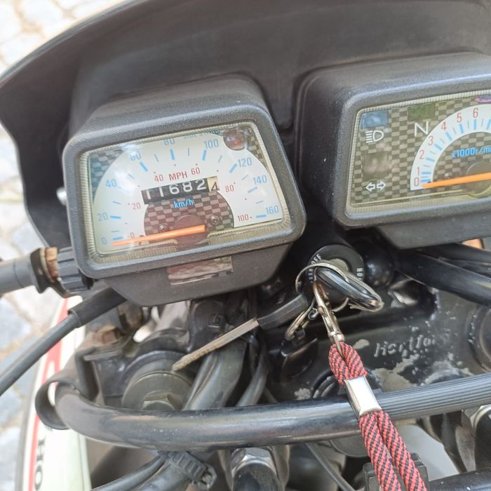 Honda XR 125cc impecável