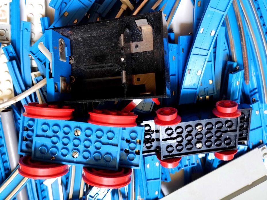 Конструктор Лего ЖД Железная Дорога