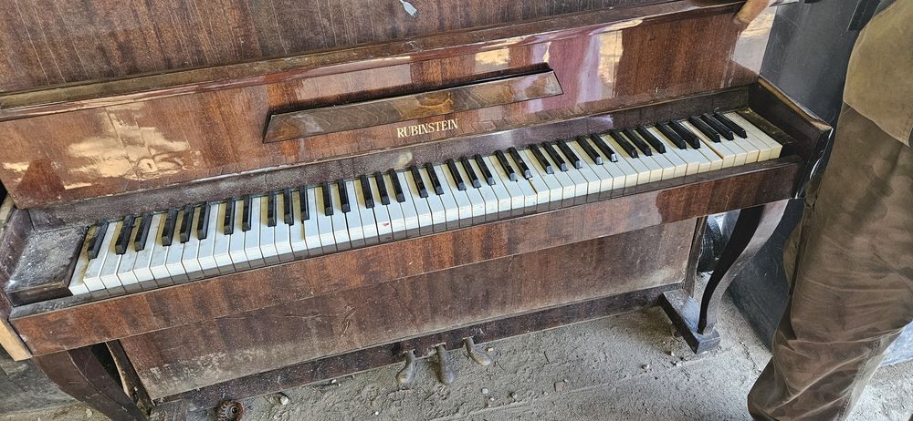 Pianino  rubinstein