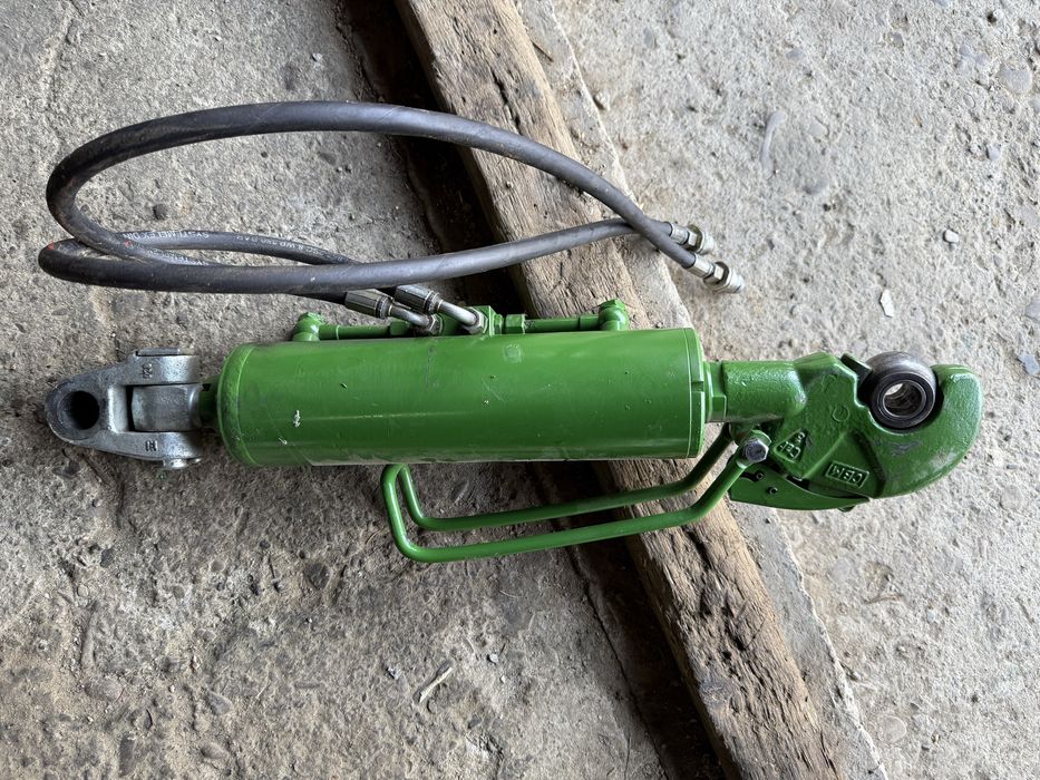 Łącznik ciegło górny hydrauliczny john deere cat kat 3