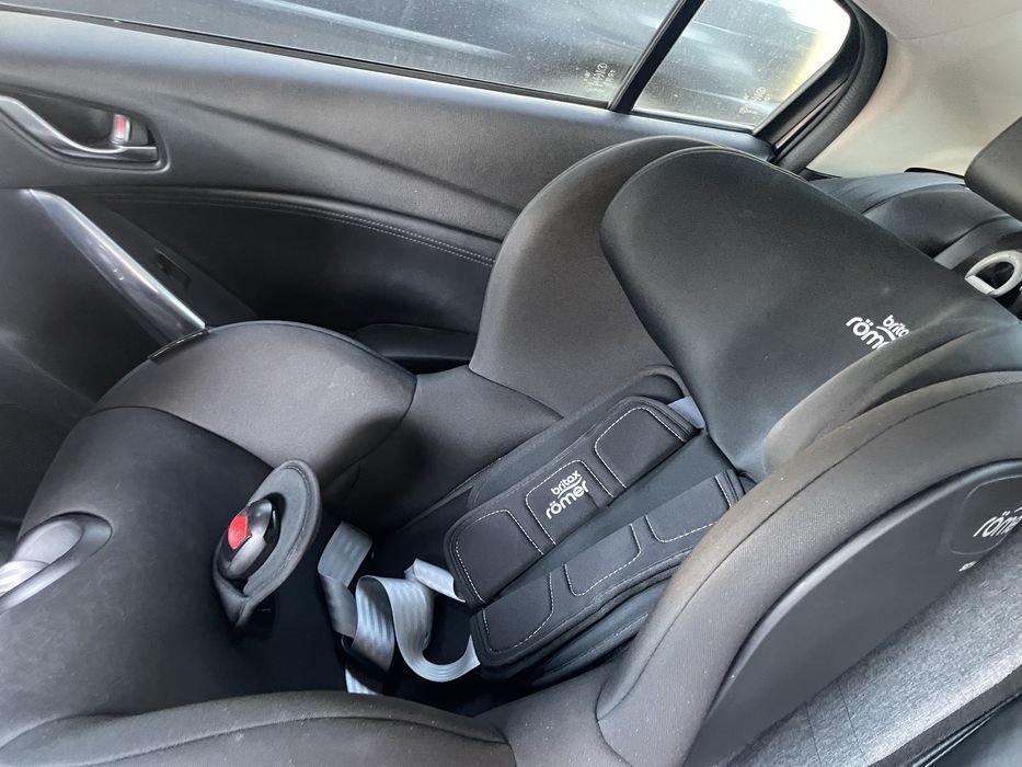 Britax автокресло