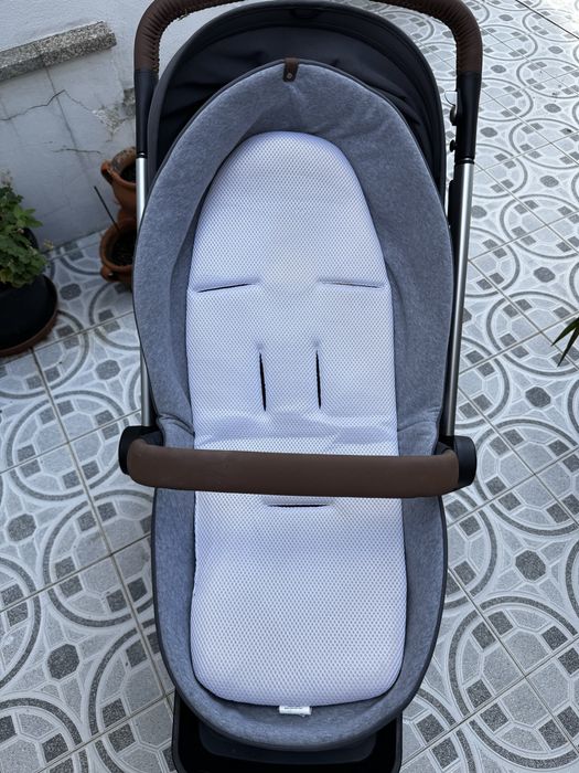 Carrinho de bebé Joolz Hub+