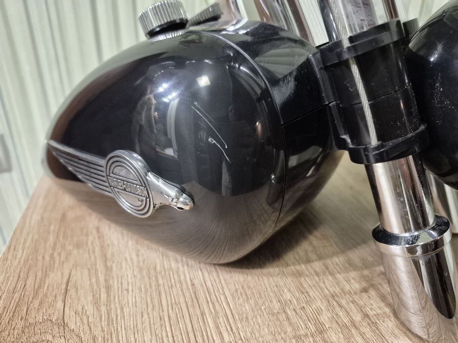 Радіоприймач Harley-Davidson Tank Radio VTG