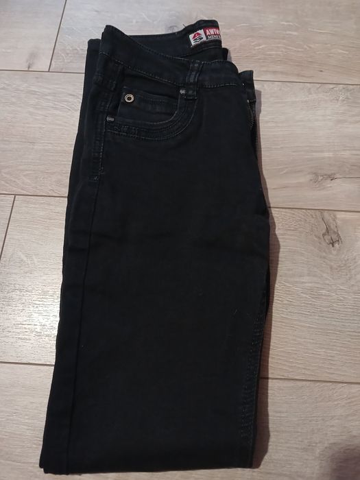 Джинси черние мужские  46р бу