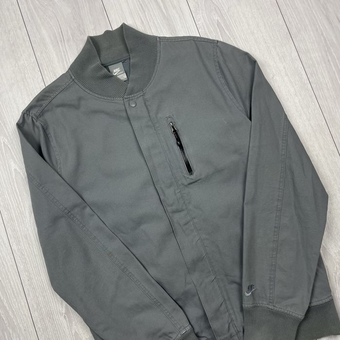 Бомбер Nike Vintage