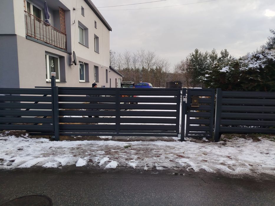 Sztacheta metalowa- producent  panele poziome