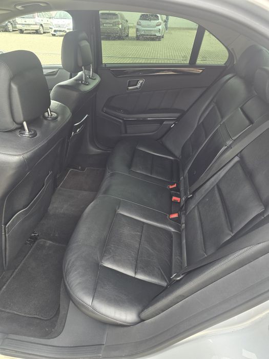 MERCEDES E 350 Avangtarde