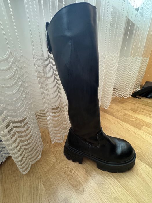 Ботфорди стан новий