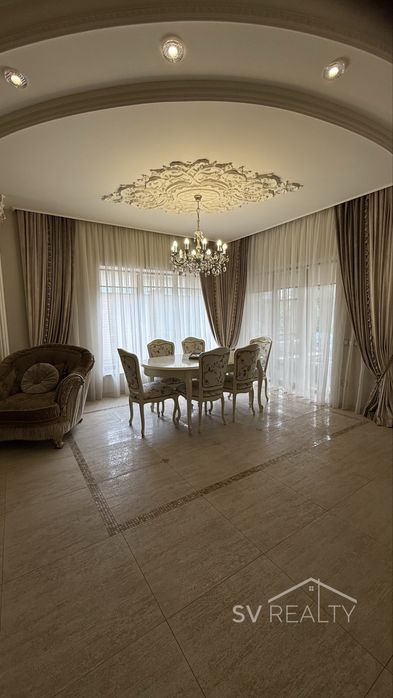 Будинок в центрі міста Запоріжжя