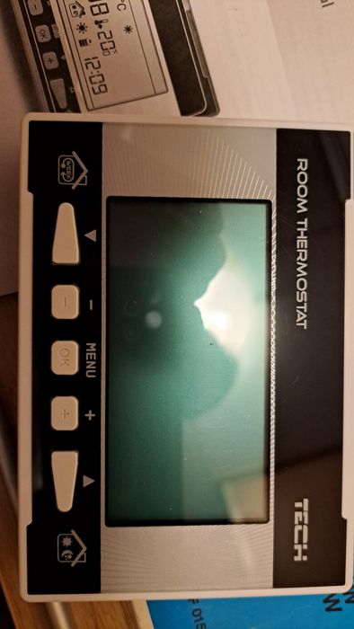 Regulator pokojowy Tech ST-290v3  nowy