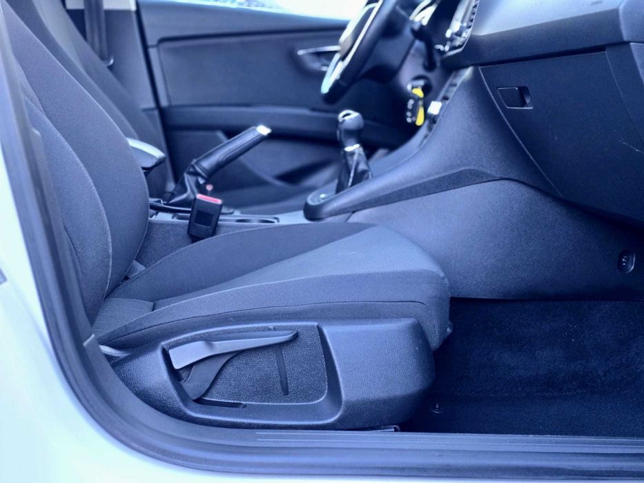 SEAT LEON ST FR 5F 1.6TDI 110CV "LOOK CUPRA"