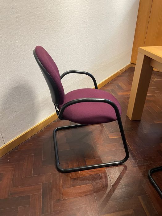 Cadeiras Escritório: - SteelCase - 8 unidades