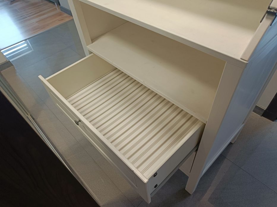 Komoda Ikea Sundvik