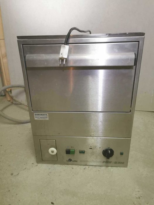 Zmywarka wyparzarka do naczyń PGW B 102 Adler