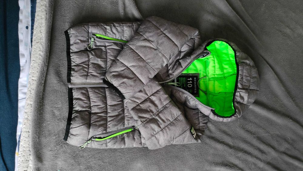 Kurtka przejściowa dla chłopca Reserved r. 110