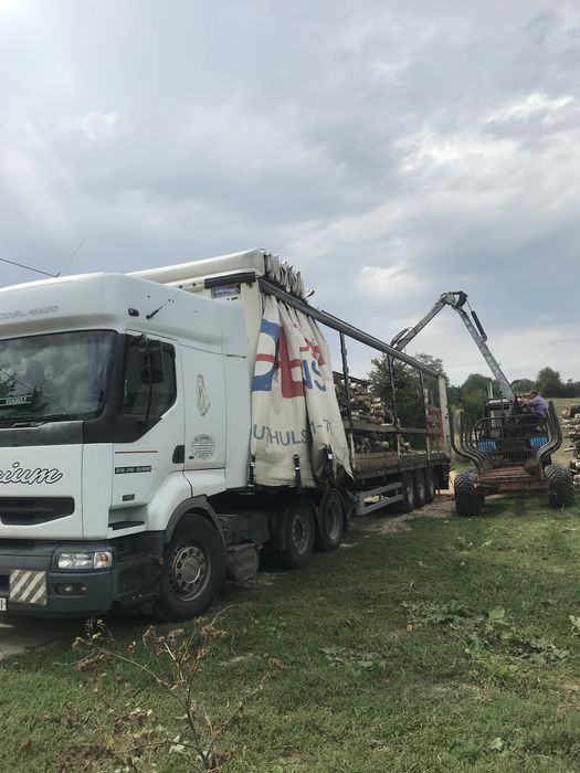 Рено премиум (2005 рік 420dci  (6*2)