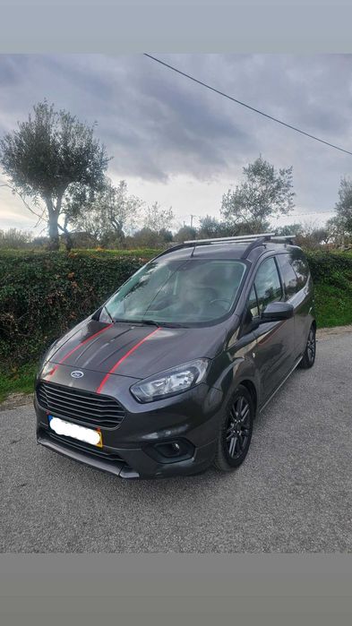 Ford Transit Courier 50 mil quilómetros