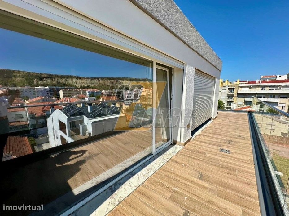 Apartamento T2 Novo Para Arrendar | Costa Da Caparica