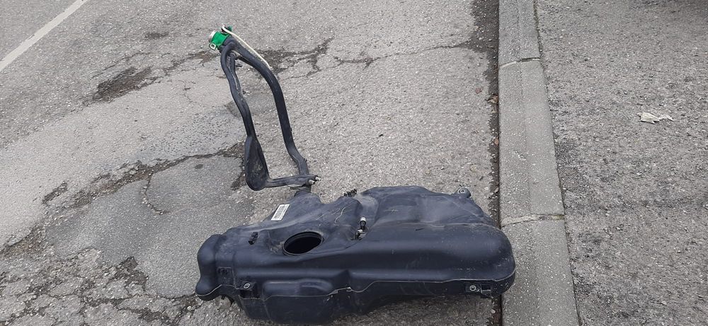 Deposito de gasolina seat ibiza
