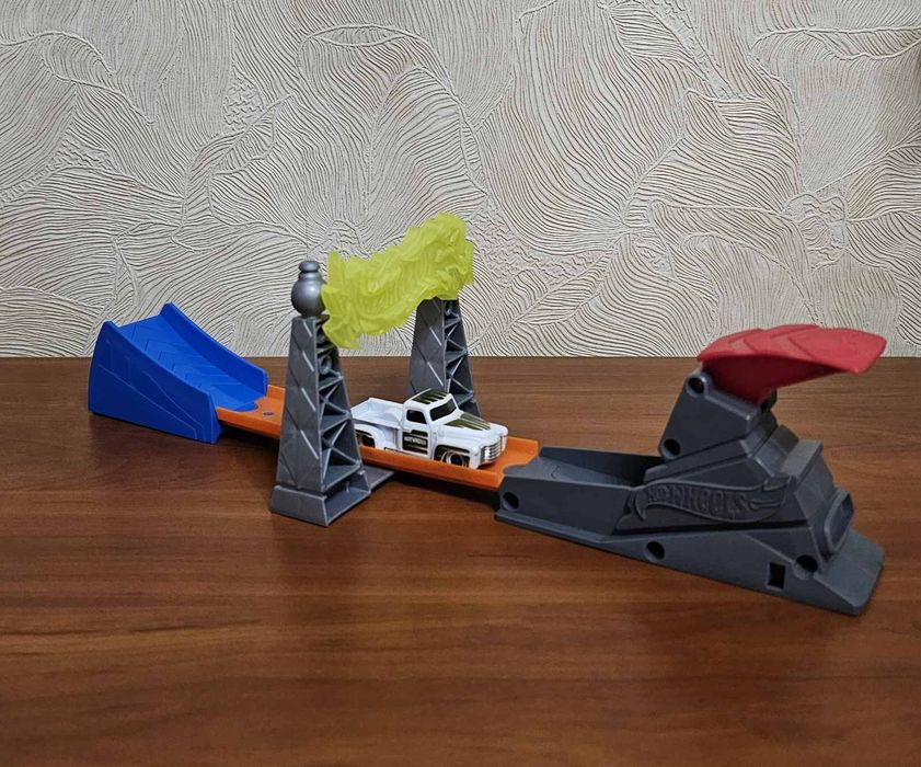 ігровий набір Hot Wheels Action  Вежа