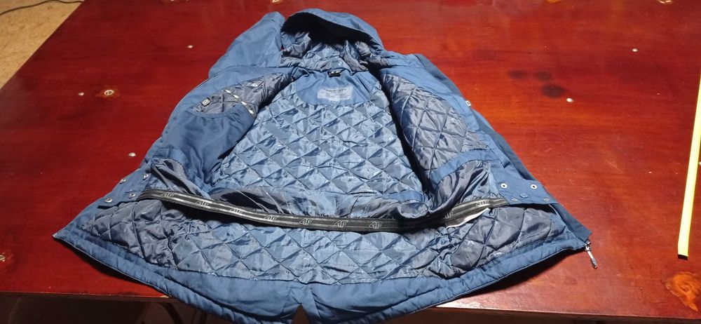 Kurtka parka narciarska 4F XS damska zimowa membrana 5000