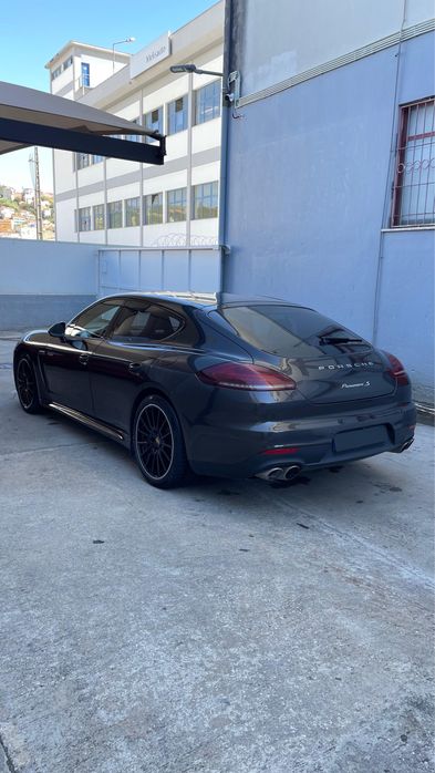Porsche Panamera — fotografia 4