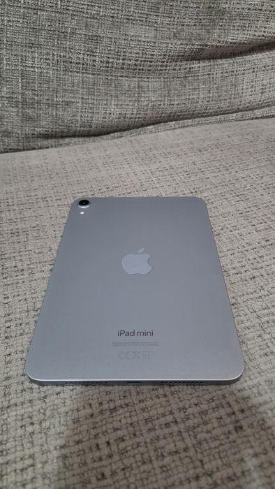 Ipad mini A17 Pro. Azul Claro 128 GB com fatura e garantia e itens.
